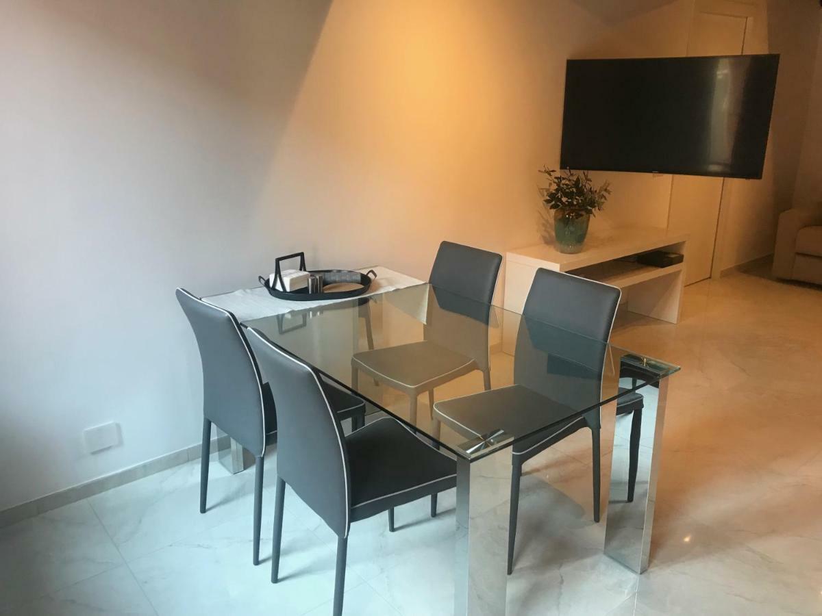 Moderno Affaccio Su Via Mazzini Apartment Ферара Екстериор снимка
